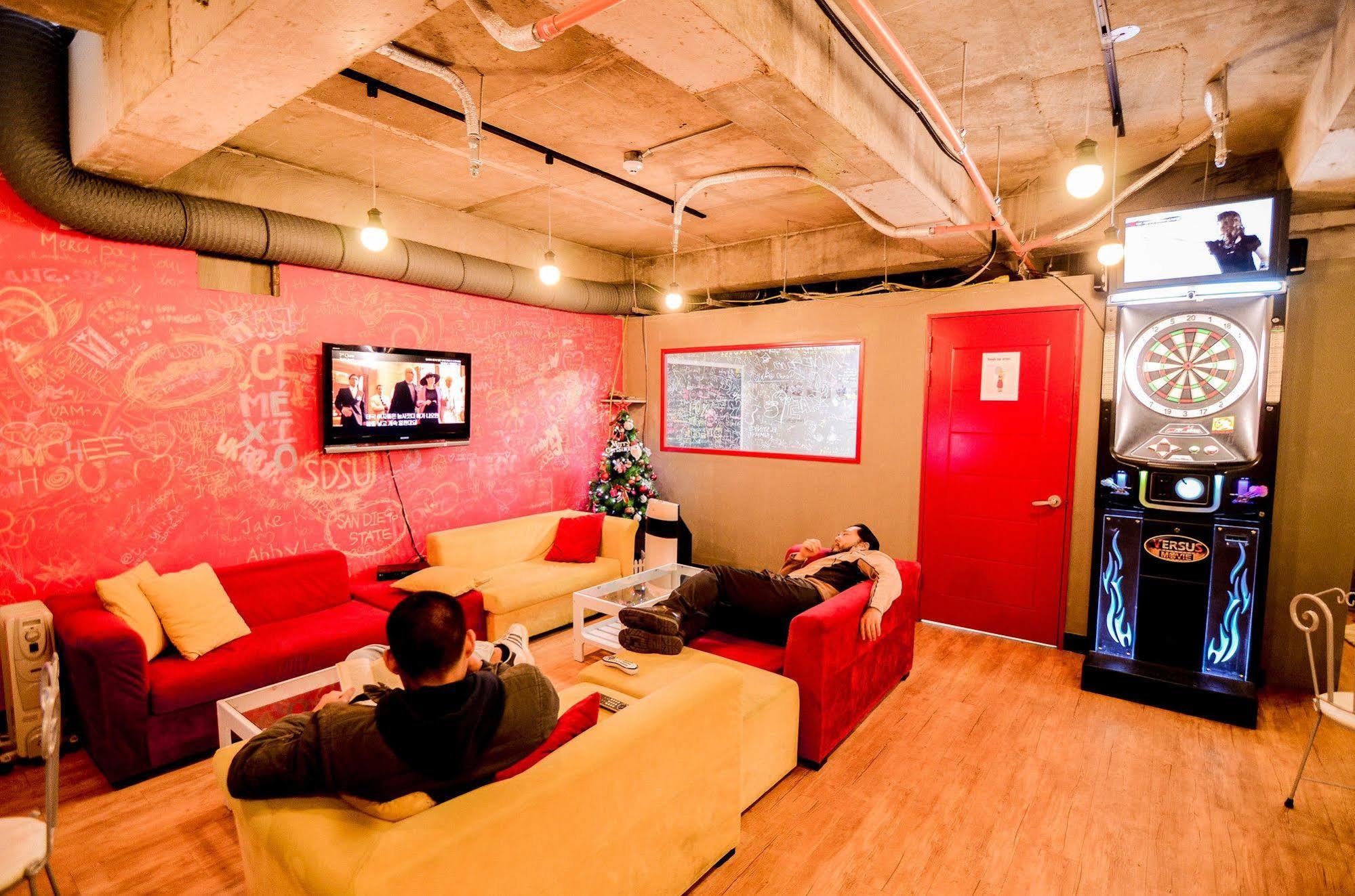 Yakorea Hostel Hongdae Seoul Exterior photo