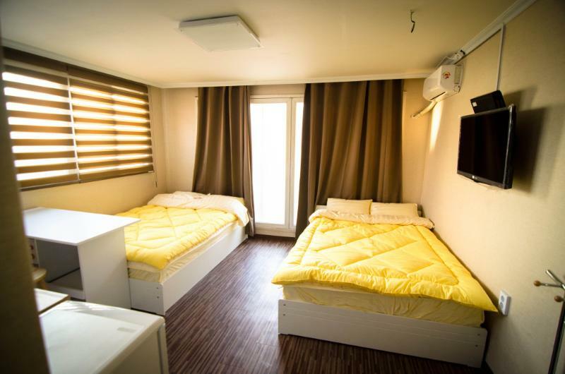 Yakorea Hostel Hongdae Seoul Exterior photo